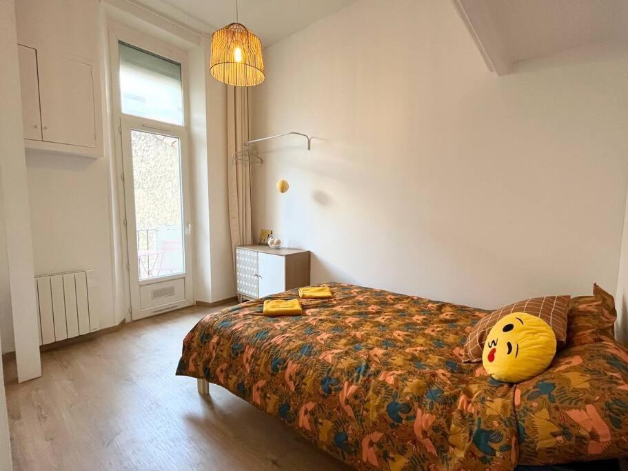 Pleasant 3-bedroom Flat In The Center Of Apartment *